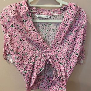 Floral ruched top